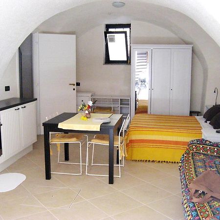 Nino Bixio Apartment Riva Ligure Esterno foto