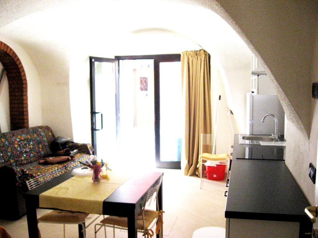 Nino Bixio Apartment Riva Ligure Esterno foto